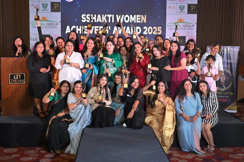 seema-modi-founder-kalakriti-achievers-award (2)